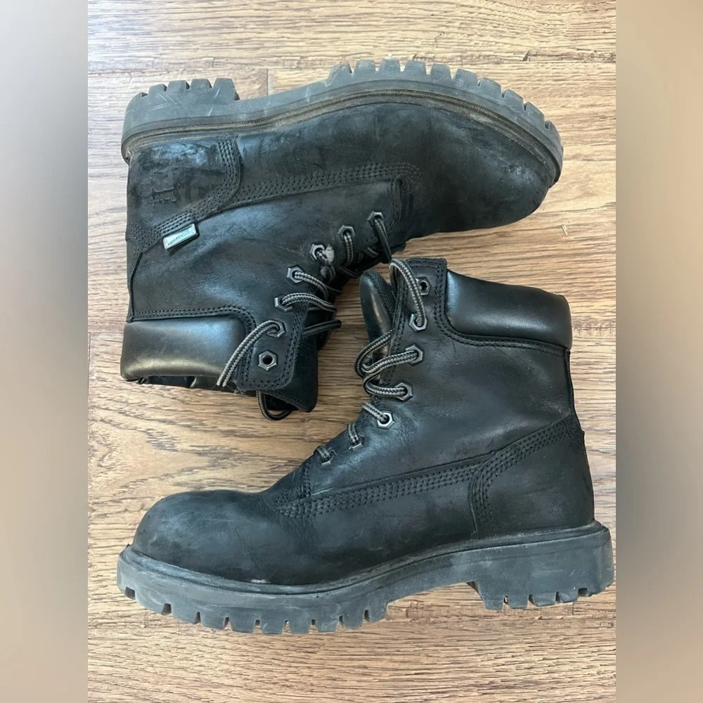 Black Timberlands size 7-35 thermolite Junior Premium 6-Inch Waterproof Boots - Black Nubuck  main image 2